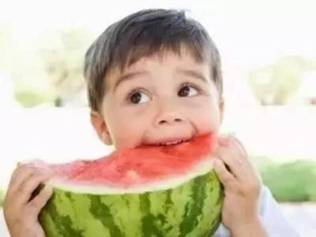 沙河幼儿园吃瓜事件,幼儿食品安全引关注