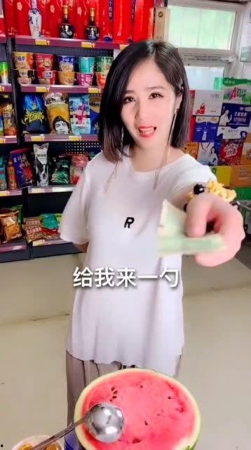 靓女吃瓜,揭秘娱乐圈幕后故事