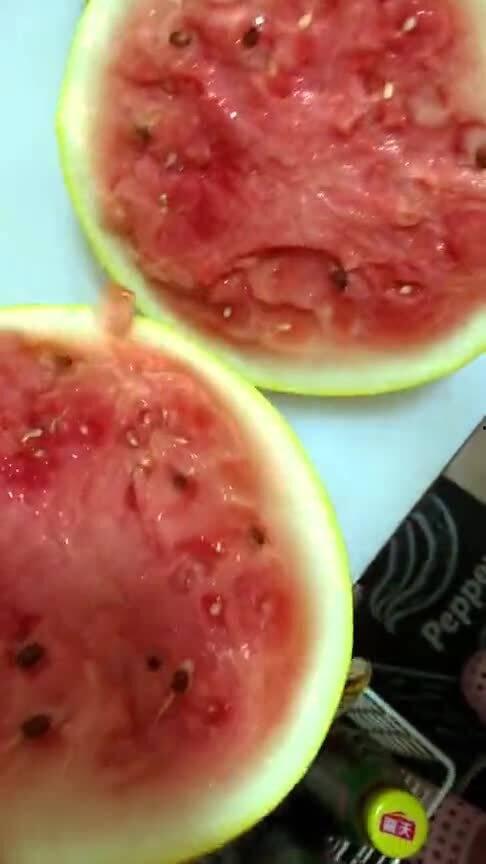 半夜叫朋友吃瓜,揭秘半夜叫朋友吃瓜的神秘魅力