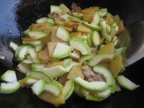 吃角瓜拉肚,揭秘神奇瓜果的神奇疗效